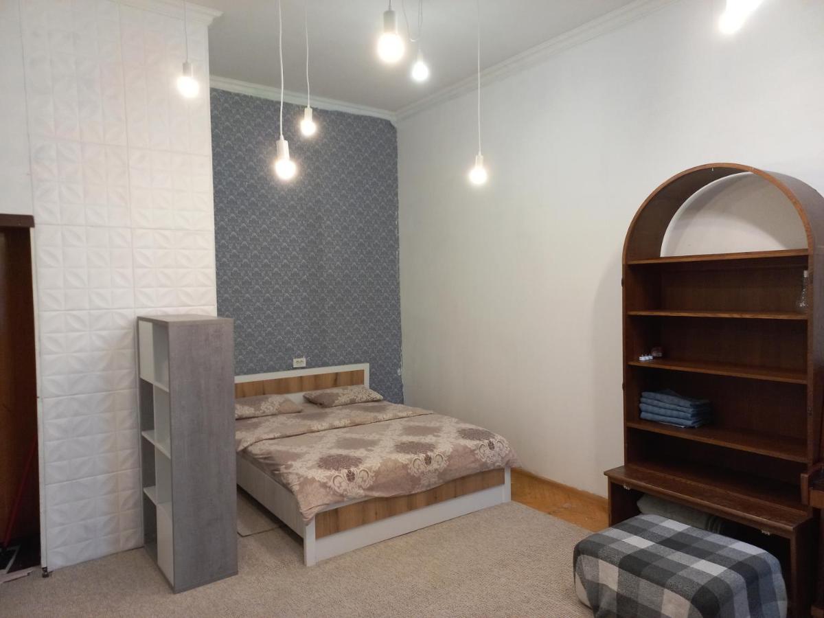 1К Квартира Антоновича. Олімпійська Kiev Exterior foto